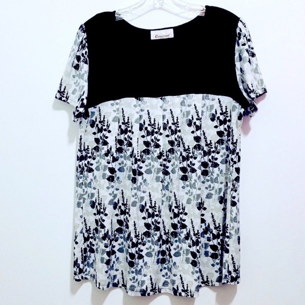 Casual Land USA Women’s Floral Short Sleeves Blouse